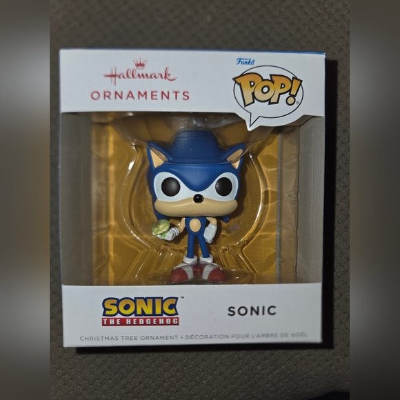 Hallmark Sonic the Hedgehog Emerald Funko POP Christmas Ornament New In Box 2025 - Picture 7 of 14